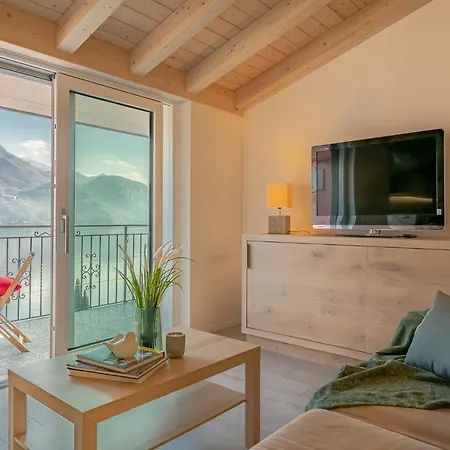 Classy Wifi, Parking & Stunning View! * Acquaseria